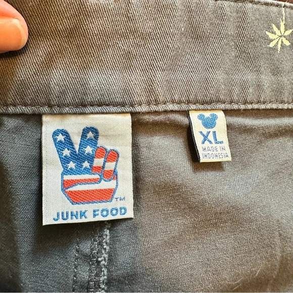 Junk Food Mickey Mouse Mens Palm Tree Shorts - Picture 2 of 5